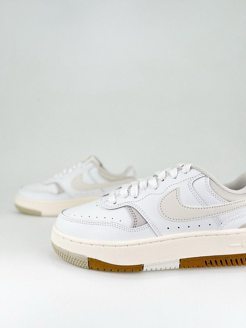 Nike Gamma Force Trainers - White and Light Bone