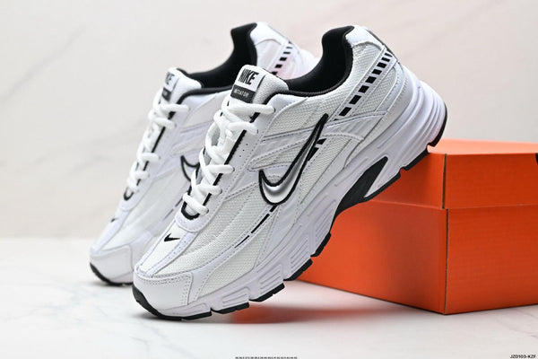 Nike Initiator