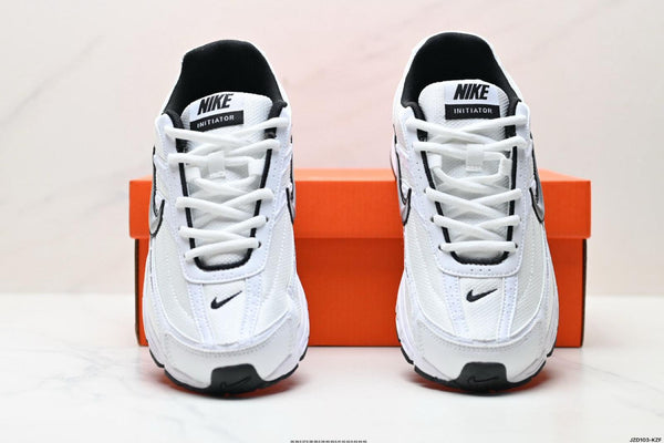 Nike Initiator