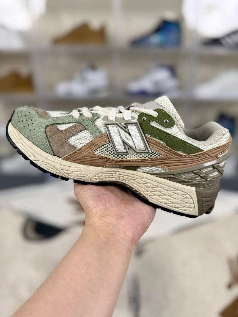 New Balance - 1906 Shoes - multicolour (beige green brown)