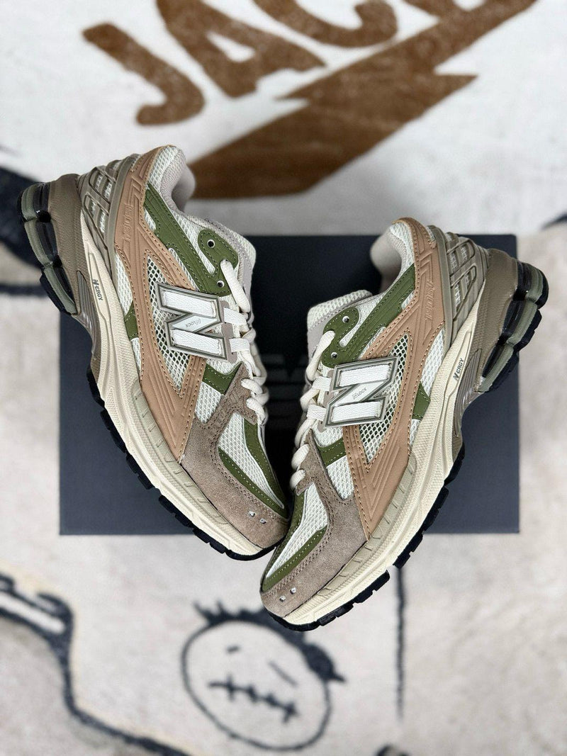 New Balance - 1906 Shoes - multicolour (beige green brown)