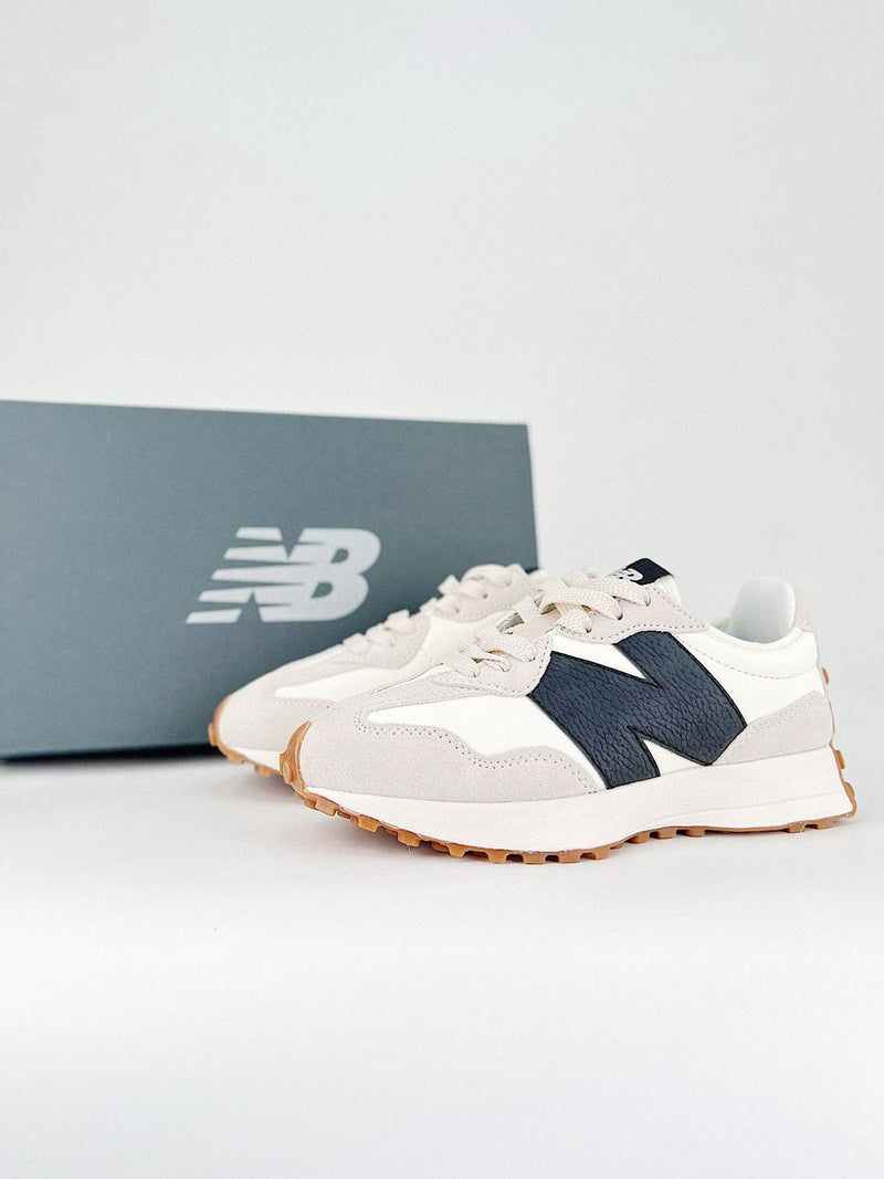 New Balance - 327 - Moonbeam